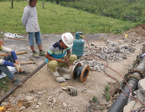 鋼絲骨架塑料複（fù）合管,孔網鋼帶塑料複合管,鋼帶增強螺旋波紋管