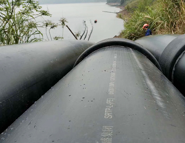 孔(kǒng)網鋼帶塑料複合管(guǎn),鋼帶(dài)增強螺旋(xuán)波紋管 孔網鋼帶塑料複合(hé)管,鋼帶增強螺旋波紋管